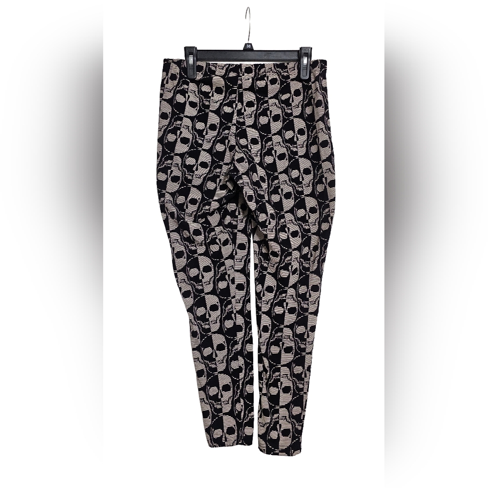 Torrid Black and Cream Skull Print Leggings - Picture 2 of 5
